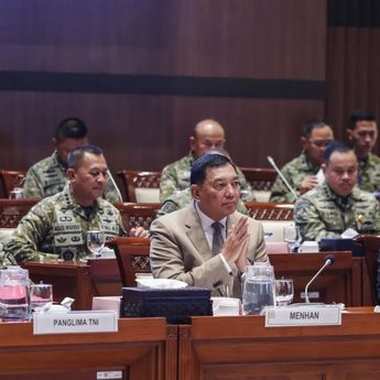 Menhan Sjafrie Sebut Pelaku Penyiraman Air Keras Bisa Dihukum Lebih Berat