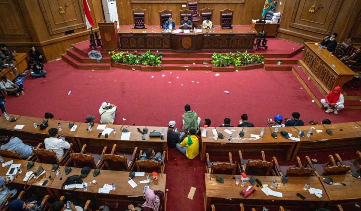 Suasana sidang paripurna pembentukan panitia khusus (Pansus) hak angket menyusul aksi unjuk rasa yang menuntut Bupati Pati Sudewo mundur dari jabatannya, di ruang sidang DPRD Kabupaten Pati, Jawa Tengah, Rabu, 13 Agustus 2025. Pansus yang dibentuk it