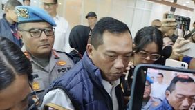 Direktorat Reserse Kriminal Umum Polda Metro Jaya mengungkap alasan di balik kasus pembunuhan yang disertai penyembunyian jasad korban di dalam freezer. Motif utama para pelaku adalah karena korban menolak ajakan untuk terlibat dalam aksi kejahatan.