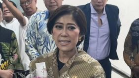 Meutya Hafid baru sekitar dua minggu menjabat sebagai Menteri Komunikasi dan Digital (Menkomdigi), namun sudah banyak tugas yang harus diselesaikan dalam waktu singkat.