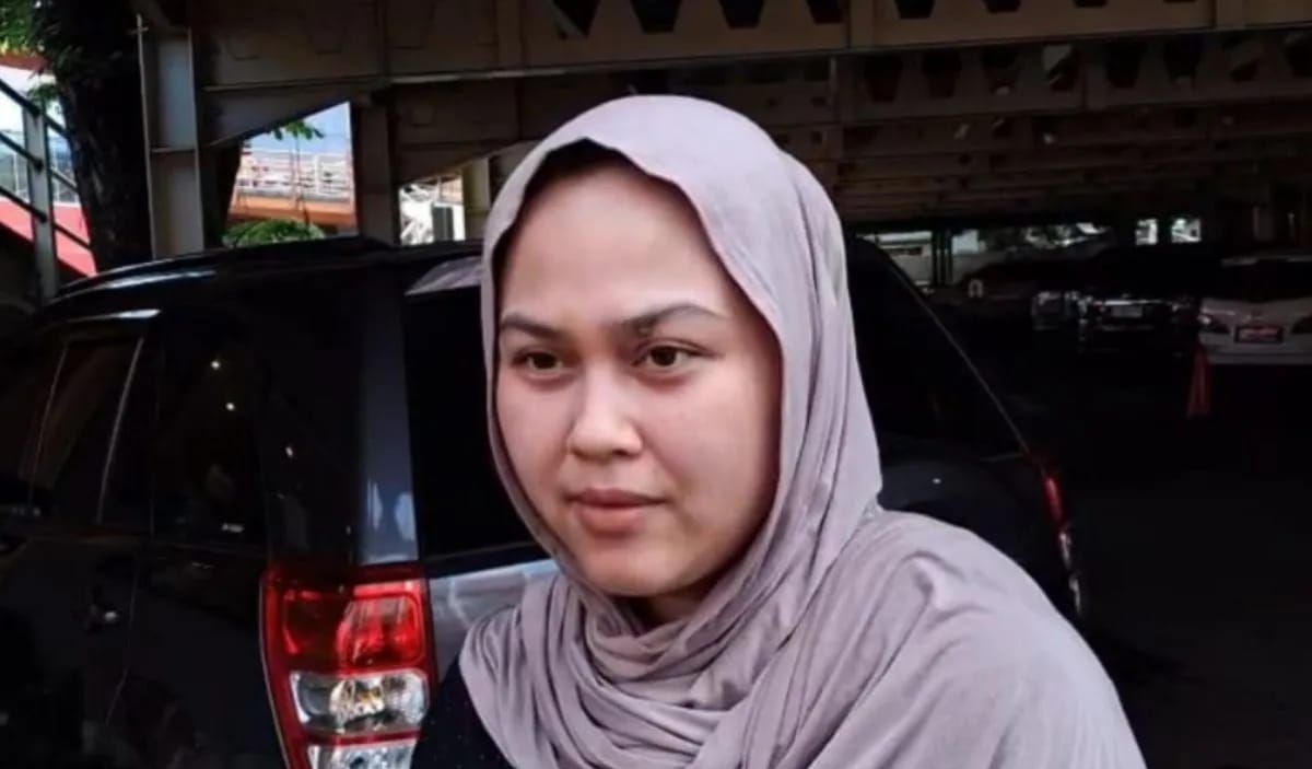 Keluarga Kepala Cabang (Kacab) Bank di Jakarta inisial IP yang menjadi korban dugaan penculikan dan pembunuhan di RS Polri Kramat Jati, Jakarta Timur, Kamis 21 Agustus 2025. ANTARA/Siti Nurhaliza. <b>(Antara)</b>