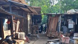 Pengelola TPU Kebon Nanas Tertibkan Warga yang Menetap di Area Pemakaman