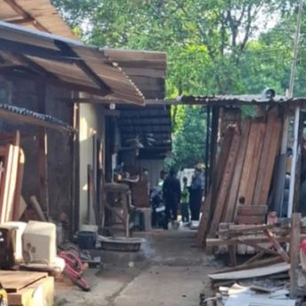 Pengelola TPU Kebon Nanas Tertibkan Warga yang Menetap di Area Pemakaman