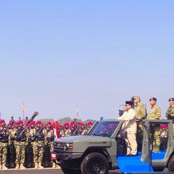 Prabowo Anugerahkan Kenaikan Pangkat Kehormatan untuk 14 Purnawirawan TNI