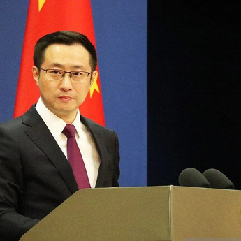 China Mau Bantu Redakan Ketegangan di Selat Hormuz