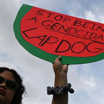 Israel Cegat Kapal ke Gaza, Ribuan Orang Gelar Aksi Protes di Amerika Latin