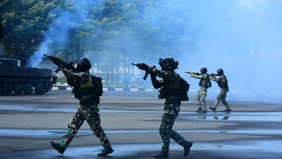 Kepala Staf TNI Angkatan Laut (KSAL) Laksamana TNI Muhammad Ali memastikan kesiapan Korps Marinir dalam menjalankan tugas pertahanan negara melalui inspeksi mendadak (sidak) di Markas Pasmar 1 Cilandak, Jakarta Selatan, Minggu, 12 April 2026.