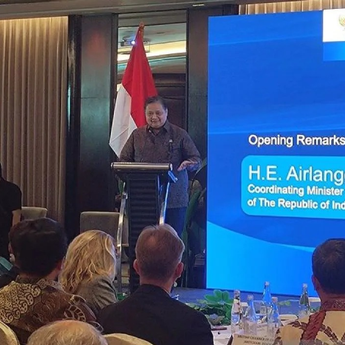 Menko Airlangga Sebut Tekanan Global dan Konflik Timur Tengah Picu Pelemahan Rupiah