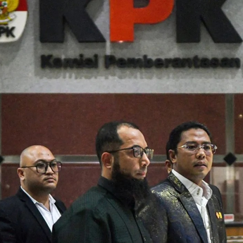 Khalid Basalamah Klaim Tidak Tahu Aliran Dana Kasus Kuota Haji dan Sebut Dirinya Korban