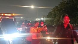 Gegara Macet Parah di Semanggi–Slipi, Penumpang Transjakarta Turun di Tengah Jalan