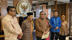 Majelis Permusyawaratan Rakyat Republik Indonesia mendesak Dewan Keamanan Perserikatan Bangsa-Bangsa untuk segera menjatuhkan sanksi terhadap Israel menyusul serangan di sekitar pasukan penjaga perdamaian UNIFIL.