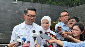 Mantan Gubernur Jawa Barat, Ridwan Kamil, dijadwalkan akan menjalani pemeriksaan tes DNA di Markas Besar Kepolisian Republik Indonesia (Bareskrim Polri) pada Kamis, 7 Agustus 2025. Pemeriksaan tersebut berkaitan dengan laporan dugaan pencemaran nama 