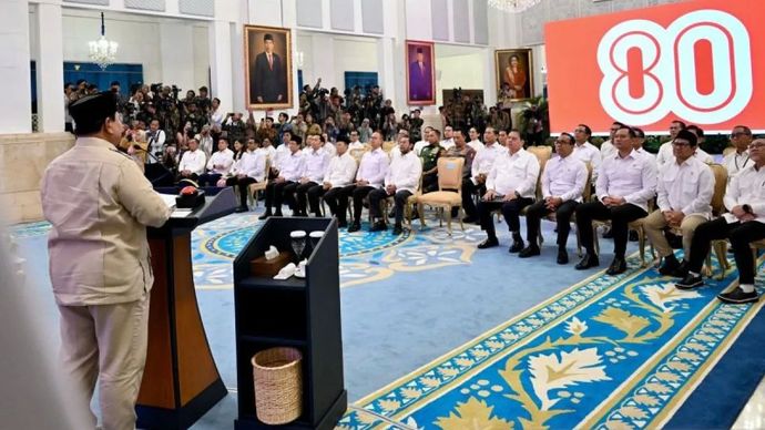 Presiden Luncurkan Logo dan Tema HUT ke-80 RI hasil inisiasi Kementerian Ekraf Inisiasi dengan kolaborasi desainer grafis seluruh Indonesia, di Jakarta, Senin, 28 Juli 2025.