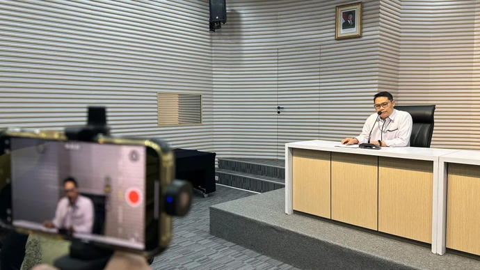 Deputi Penindakan dan Eksekusi Komisi Pemberantasan Korupsi Asep Guntur Rahayu memberikan keterangan di Gedung Merah Putih KPK, Jakarta, Senin (30/3/2026). ANTARA/Rio Feisal.