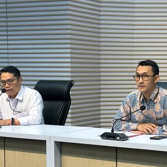 KPK Tetapkan Kepala KPP Madya Banjarmasin dan 2 Orang Tersangka Kasus Restitusi Pajak