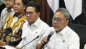 Menteri Koordinator Bidang Pangan, Zulkifli Hasan, mengungkapkan bahwa pemerintah tengah menyiapkan Instruksi Presiden (Inpres) untuk mengatur operasional Koperasi Desa/Kelurahan (Kopdes/Kel) Merah Putih.