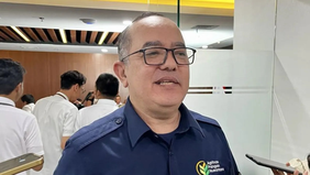 Direktur Utama PT Agrinas Pangan Nusantara, Joao Angelo De Sousa Mota, menyatakan bahwa pengadaan 160 ribu kendaraan pikap untuk operasional koperasi desa/kelurahan Merah Putih tidak hanya berasal dari India, tetapi juga didatangkan dari China dan Je