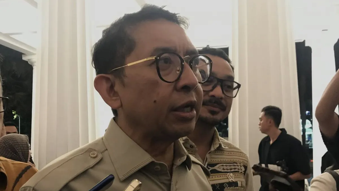 Menteri Kebudayaan Fadli Zon saat ditemui media di Museum Nasional, Jakarta, Senin malam. 