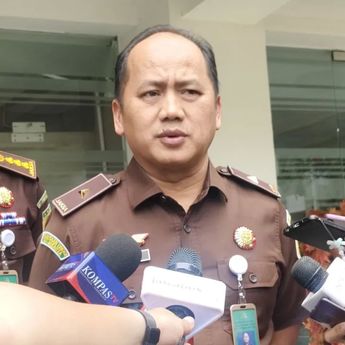 Kejaksaan Kembalikan Ipad dan Macbook Tom Lembong