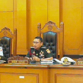 Hakim Minta Korban Penyiraman Air Keras Aktivis KontraS Dihadirkan di Sidang Militer