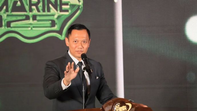 Menteri Koordinator Bidang Infrastruktur dan Pembangunan Kewilayahan (IPK) Agus Harimurti Yudhoyono (AHY) memberikan paparan tentang transportasi kereta api sebagai prioritas pembangunan nasional di Jakarta, Selasa, 29 Juli 2025. 