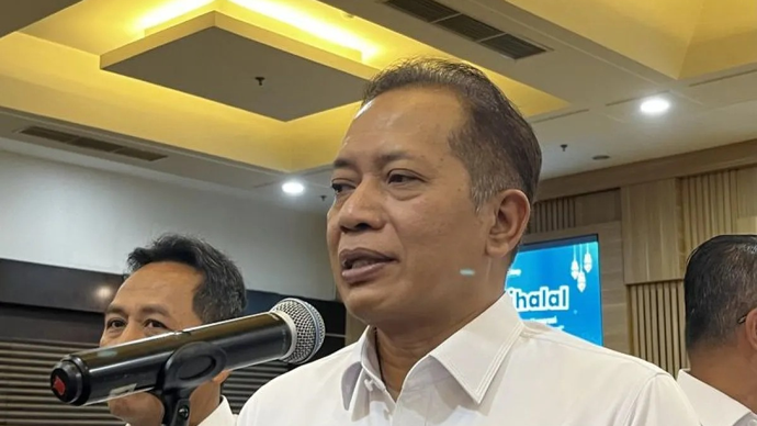 Menteri Koperasi (Menkop) Ferry Juliantono ditemui di sela acara Halalbihalal di Kementerian Koperasi (Kemenkop) RI Jakarta, Senin (30/3/2026). (ANTARA/Arnidhya Nur Zhafira)