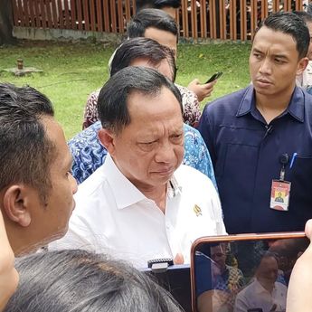 Mendagri Minta Kepala Daerah Susun Kebijakan Pajak yang Tidak Memberatkan Warga