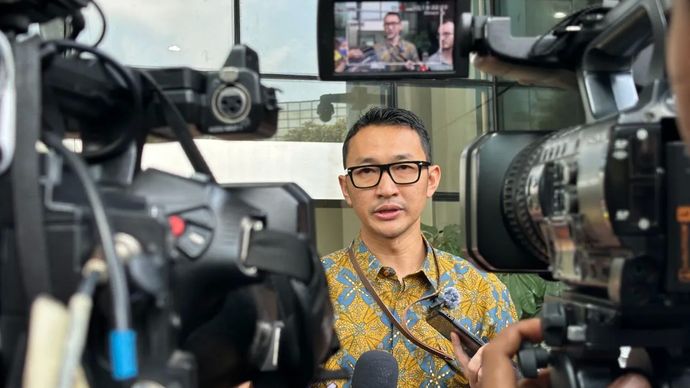 Juru Bicara Komisi Pemberantasan Korupsi Budi Prasetyo saat memberikan keterangan di Gedung Merah Putih KPK, Jakarta, Jumat, 1 Agustus 2025.