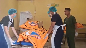 Korban kecelakaan kereta di Stasiun Bekasi Timur bertambah. Menurut Polda Metro Jaya, jumlah korban tewas dalam tabrakan KA Argo Bromo Anggrek dan KRL pada Senin, 27 April 2026 malam itu, kini menjadi 15 orang.