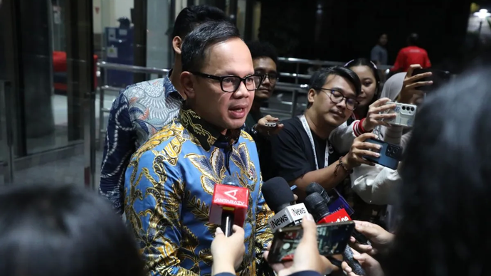 Wamendagri Bima Arya Sugiarto saat ditemui awak media di Gedung Pusat KPK di Jakarta, Kamis (23/1/2025).