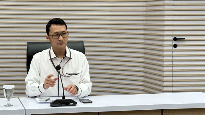 Juru Bicara Komisi Pemberantasan Korupsi Budi Prasetyo saat memberikan keterangan di Gedung Merah Putih KPK, Jakarta, Selasa, 12 Agustus 2025.