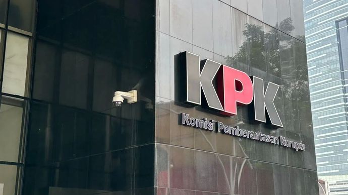 Logo Komisi Pemberantasan Korupsi pada Gedung Merah Putih KPK yang dipotret di Jakarta, Rabu (3/6/2026). (ANTARA/Rio Feisal)