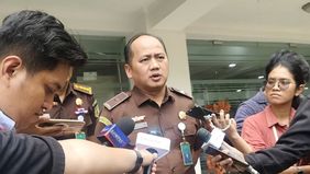 Kejaksaan Agung (Kejagung) memberikan tanggapan atas beredarnya kabar mengenai dugaan upaya penggeledahan terhadap kediaman Jaksa Agung Muda Bidang Tindak Pidana Khusus (Jampidsus) Febrie Adriansyah oleh pihak kepolisian pada Kamis (31/7).