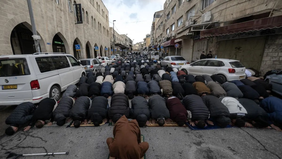 Penutupan kompleks Masjid Al-Aqsa oleh Israel dilaporkan telah berlangsung selama 34 hari berturut-turut, membatasi akses jamaah ke salah satu situs suci umat Islam tersebut.