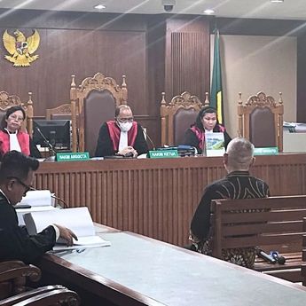 Kasus Korupsi LNG, Eks Dituntut Pertamina Dituntut 6,5 Tahun Penjara