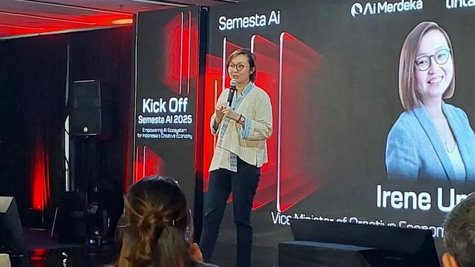 Wakil Menteri Ekonomi Kreatif Irene Umar dalam acara Kick Off Semesta AI Lintasarta bersama NVIDIA Inception di Jakarta, Senin, 28 Juli 2025.
