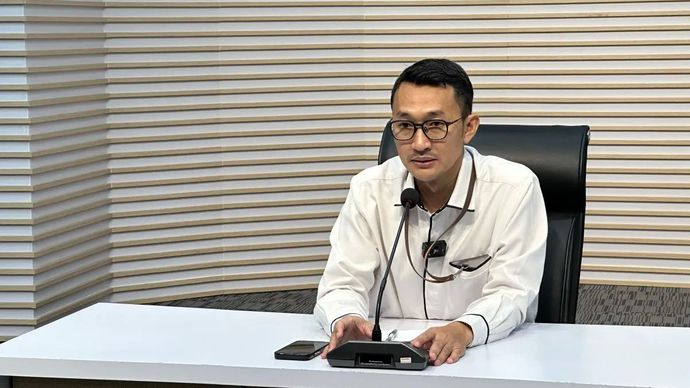 Juru Bicara Komisi Pemberantasan Korupsi Budi Prasetyo memberikan keterangan di Gedung Merah Putih KPK, Jakarta, Senin, 15 September 2025.