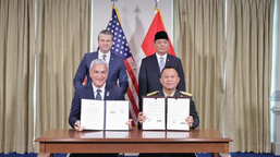 Kemlu: Izin Lintas Pesawat Militer AS di Langit Indonesia Masih Dikaji