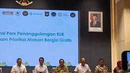 Kemendagri Gelar Rapat dengan Kepala Daerah Seluruh Indonesia untuk Atasi Kasus Keracunan MBG