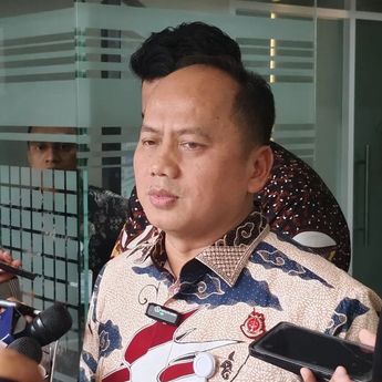 Usai OTT KPK, Kejagung Berhentikan Sementara Kajari, Kasi Intel dan Kasi Datun HSU