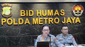 Polda Metro Jaya menyampaikan bahwa proses identifikasi jenazah korban kebakaran di Glodok Plaza, Tamansari, Jakarta Barat, yang terjadi pada Rabu 15 Januari 2025, masih berlangsung oleh tim kedokteran forensik.