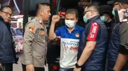 Roy Suryo dan Dokter Tifa Jalani Pemeriksaan Kesehatan di RS Polri