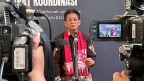 Wakil Ketua Komisi Pemberantasan Korupsi (KPK) Johanis Tanak mengoreksi pernyataannya sendiri yang sebelumnya menyebut mantan Gubernur Jawa Barat, Ridwan Kamil, telah dipanggil sebagai saksi dalam kasus dugaan korupsi di Bank BJB.