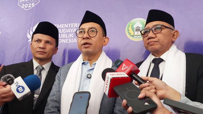 Menteri Kebudayaan Fadli Zon saat ditemui media dalam acara pembukaan Santri Film Festival 2025 di Pondok Pesantren Darunnajah, Jakarta, Minggu, 7 September 2025.