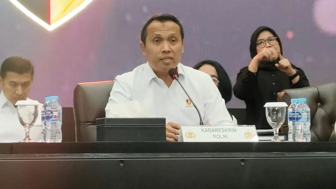 Kepala Bareskrim (Kabareskrim) Polri Komjen Pol. Syahardiantono berbicara dalam konferensi pers di Gedung Bareskrim Polri, Jakarta, Rabu 24 September 2025. (ANTARA/Nadia Putri Rahmani)