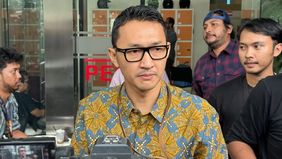 Komisi Pemberantasan Korupsi (KPK) memanggil Direktur PT Indofood CBP Sukses Makmur Tbk., Joedianto Soejonopoetro (JS), sebagai saksi dalam penyidikan kasus dugaan korupsi pengadaan bantuan sosial (bansos) presiden untuk penanganan COVID-19 di wilaya
