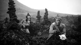 Film “Samsara” garapan sutradara Garin Nugroho berhasil meraih tiga nominasi di ajang Asia Pacific Screen Awards (APSA) ke-18 yang akan digelar pada 27 November 2025 di Gold Coast, Australia. Film ini memimpin perolehan nominasi terbanyak di antara 3