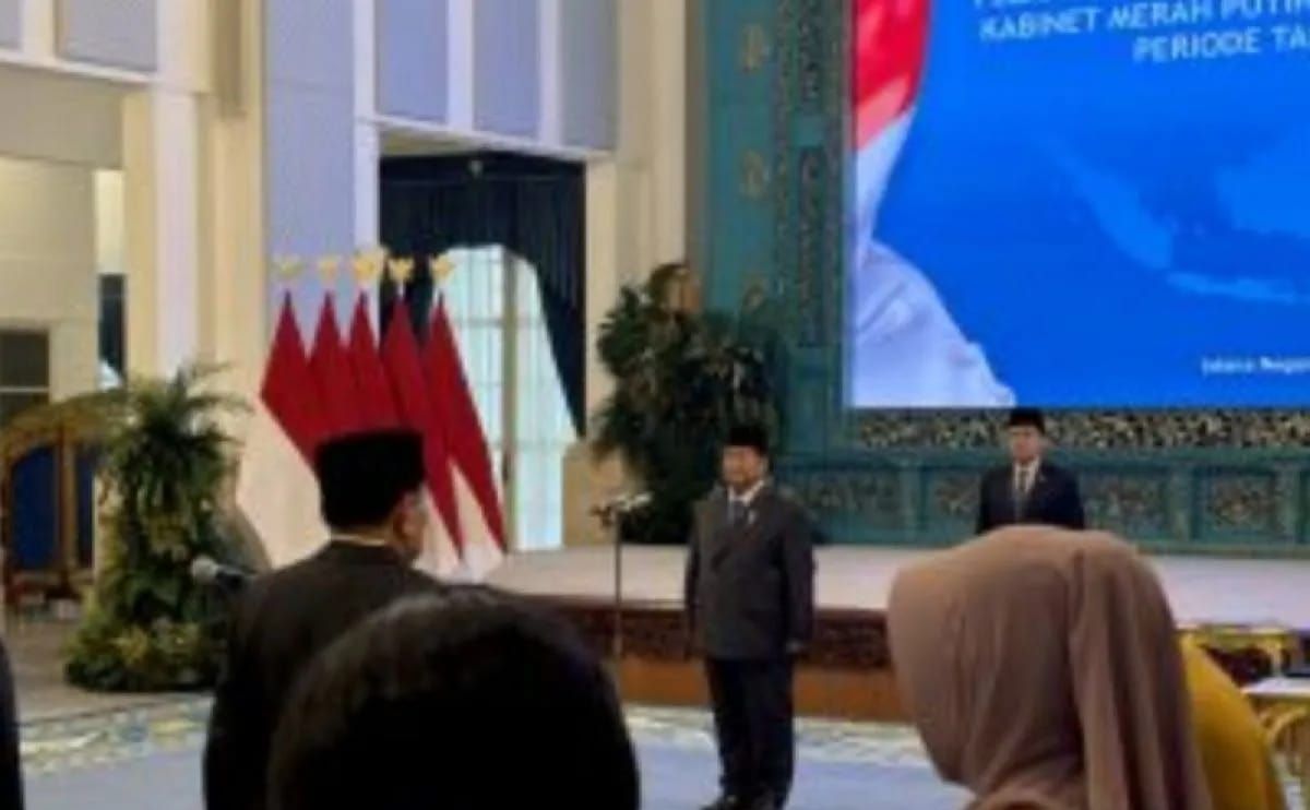 Suasana upacara pelantikan menteri dan wakil menteri serta pimpinan lembaga hasil reshuffle jilid ke-3 Kabinet Merah Putih yang dipimpin oleh Presiden Prabowo Subianto, di Istana Negara, Jakarta, Rabu 17 September 2025. ANTARA/Genta Tenri Mawangi <b>(Antara)</b>