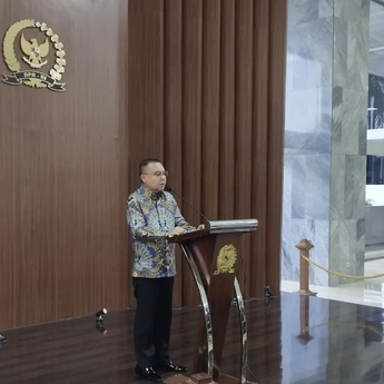 Dasco Imbau Warga Tak Panic Buying, Harga BBM Dipastikan Tetap