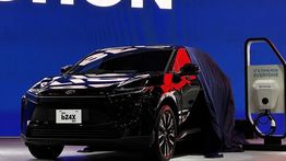Toyota Perkenalkan bZ4X Facelift, Kini Dirakit di Dalam Negeri